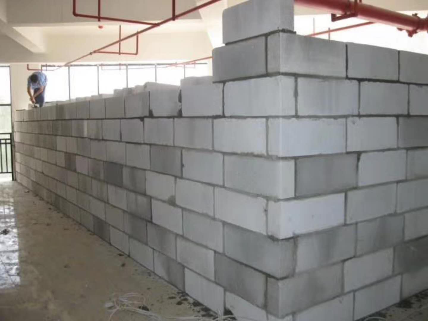吴川蒸压加气混凝土砌块承重墙静力和抗震性能的研究